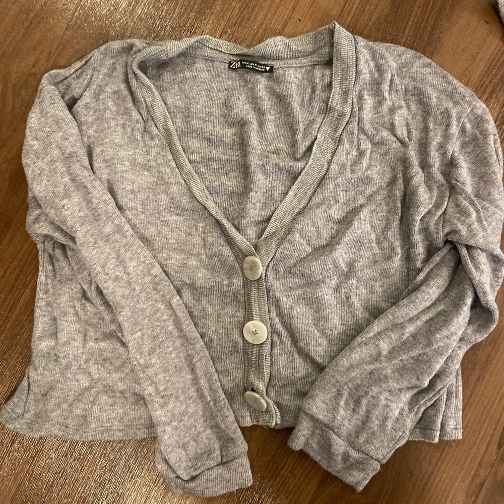 Zara cardigan size medium - comes with matching tank top. Tags are still on tank